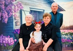 "Bo najlepszych dziadków mamy my...!!!" Dzień Babci i Dziadka w gr. XI