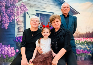 "Bo najlepszych dziadków mamy my...!!!" Dzień Babci i Dziadka w gr. XI