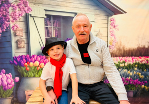 „Magiczny czas z Babcią i Dziadkiem” w grupie XII