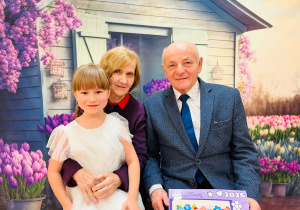 „Magiczny czas z Babcią i Dziadkiem” w grupie XII