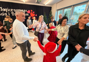 „Magiczny czas z Babcią i Dziadkiem” w grupie XII