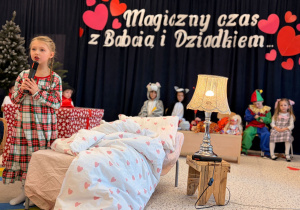 „Magiczny czas z Babcią i Dziadkiem” w grupie XII