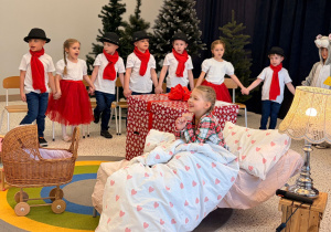 „Magiczny czas z Babcią i Dziadkiem” w grupie XII