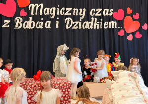 „Magiczny czas z Babcią i Dziadkiem” w grupie XII