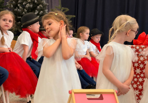 „Magiczny czas z Babcią i Dziadkiem” w grupie XII