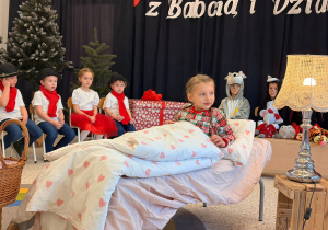 „Magiczny czas z Babcią i Dziadkiem” w grupie XII