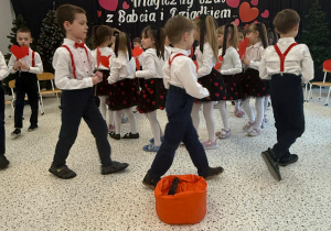 „Kochamy Was…”- Dzień Babci i Dziadka w grupie V
