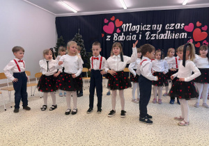 „Kochamy Was…”- Dzień Babci i Dziadka w grupie V