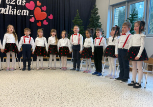 „Kochamy Was…”- Dzień Babci i Dziadka w grupie V