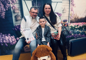 „Wspomnienia, które łączą pokolenia...”- Dzień Babci i Dziadka w grupie VI