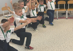 „Wspomnienia, które łączą pokolenia...”- Dzień Babci i Dziadka w grupie VI