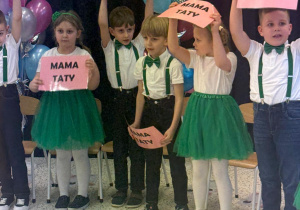 „Wspomnienia, które łączą pokolenia...”- Dzień Babci i Dziadka w grupie VI