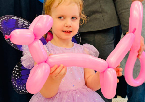 "Karnawał z Babcią i Dziadkiem" w grupie IX