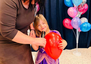 "Karnawał z Babcią i Dziadkiem" w grupie IX