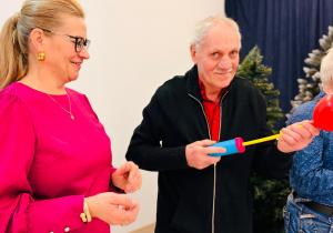 "Karnawał z Babcią i Dziadkiem" w grupie IX