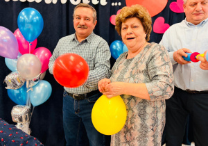 "Karnawał z Babcią i Dziadkiem" w grupie IX