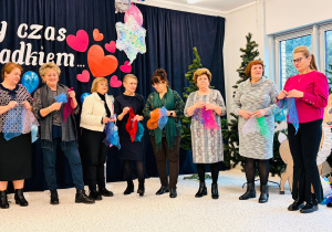 "Karnawał z Babcią i Dziadkiem" w grupie IX