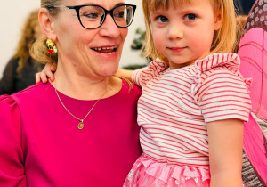 "Karnawał z Babcią i Dziadkiem" w grupie IX