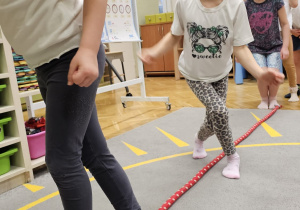 Stópki ćwiczymy – wesoło się bawimy – grupa IV