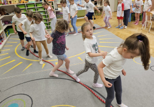 Stópki ćwiczymy – wesoło się bawimy – grupa IV