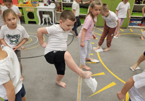 Stópki ćwiczymy – wesoło się bawimy – grupa IV