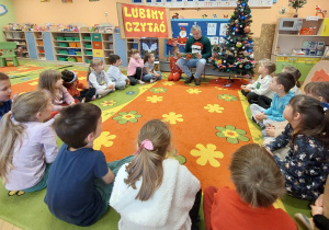 Projekt edukacyjno – czytelniczy ,,Lubimy czytać” pod hasłem ,,Książka przyjacielem dziecka” z udziałem rodziców w grupie V