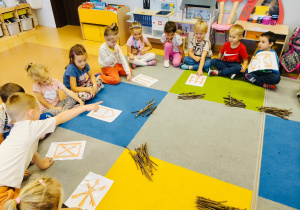 "Sztuka Pitagorasa- czyli od małego smyka do arcymatematyka” - innowacja w gr. XI