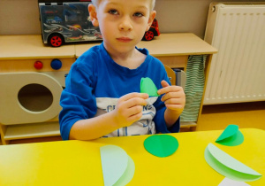 "Sztuka Pitagorasa- czyli od małego smyka do arcymatematyka” - innowacja w gr. XI