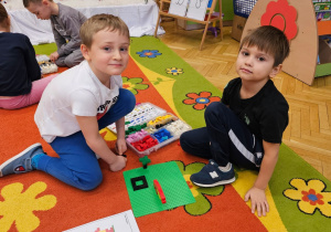 „Gdzie jest T.rex ?„– Kids Lab w grupie V