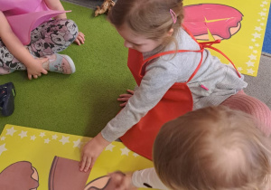 "Gdy Ci smutno, gdy Ci źle, pączek rozweseli Cię!" - Tłusty czwartek w grupie IX