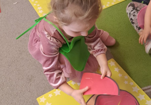 "Gdy Ci smutno, gdy Ci źle, pączek rozweseli Cię!" - Tłusty czwartek w grupie IX