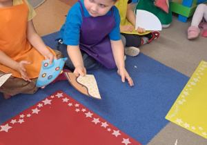 "Gdy Ci smutno, gdy Ci źle, pączek rozweseli Cię!" - Tłusty czwartek w grupie IX