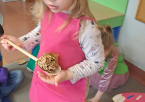 "Gdy Ci smutno, gdy Ci źle, pączek rozweseli Cię!" - Tłusty czwartek w grupie IX