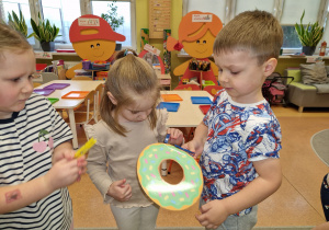 Dzisiaj pączki i pączusie, wypinają swoje brzusie … Tłusty Czwartek w grupie X