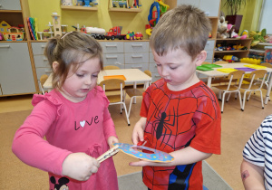 Dzisiaj pączki i pączusie, wypinają swoje brzusie … Tłusty Czwartek w grupie X