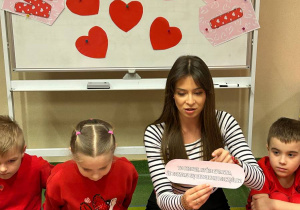 "Małe Serca- Wielkie Uczucia" czyli Walentynki w grupie VI