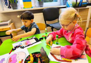 „Małe pączki, duże pączki…” - Tłusty Czwartek w gr. XII