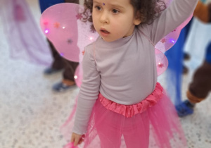 "Czas na bal!" - Walentynkowy Bal Karnawałowy, grupa IX