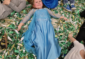 Maski, stroje i korony – dziś karnawał wymarzony … walentynkowo-karnawałowy bal – Grupa X .