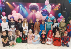 Bal karnawałowo – walentynkowy w grupie V.