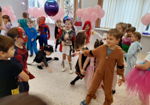 Bal karnawałowo – walentynkowy w grupie V.