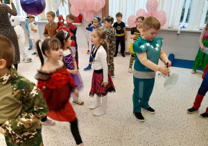 Bal karnawałowo – walentynkowy w grupie V.