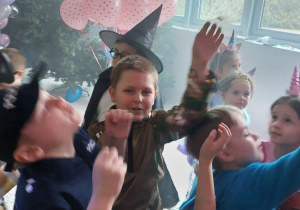 Bal karnawałowo – walentynkowy w grupie V.