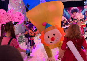 "Roztańczony karnawał" - bal w gr. XI