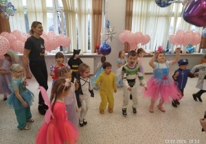 "Niech żyje bal!"- walentynkowy bal karnawałowy w gr. XII