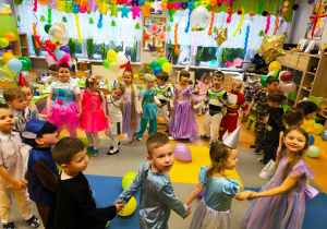 "Niech żyje bal!"- walentynkowy bal karnawałowy w gr. XII