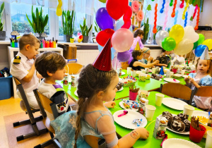 "Niech żyje bal!"- walentynkowy bal karnawałowy w gr. XII