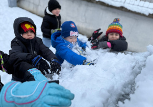 „Zima pełna magii” – projekt edukacyjny w gr. IV