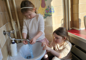 „Zima pełna magii” – projekt edukacyjny w gr. IV - ciąg dalszy