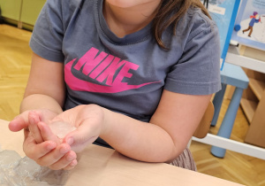 „Zima pełna magii” – projekt edukacyjny w gr. IV - ciąg dalszy